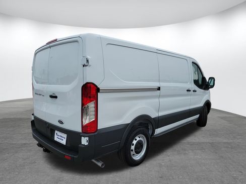 New 2025 Ford Transit 150 Low Roof image 5