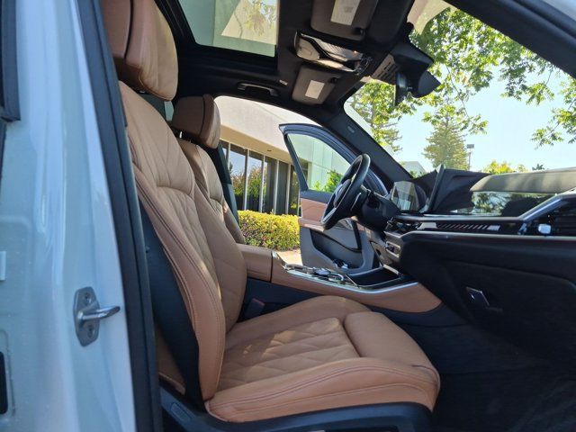 Certified 2025 BMW X5 M60i AWD/4WD image 14