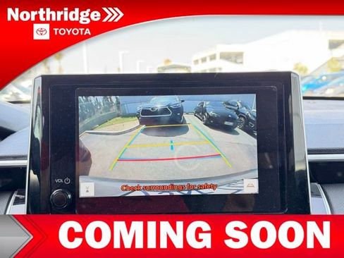 Used 2023 Toyota Corolla Cross XLE w/ Black Badges Package (TMS) FWD image 4