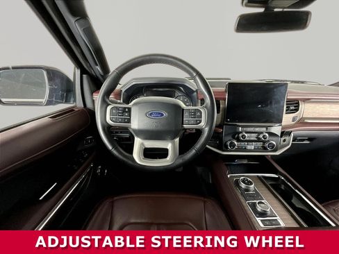 Used 2024 Ford Expedition Limited AWD/4WD image 8