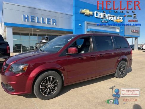 Used 2019 Dodge Grand Caravan GT image 1