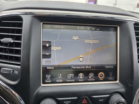 Used 2015 Jeep Grand Cherokee Overland image 11