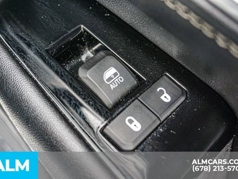 Used 2023 Jeep Wagoneer Series III w/ Preferred Equipment Group image 65