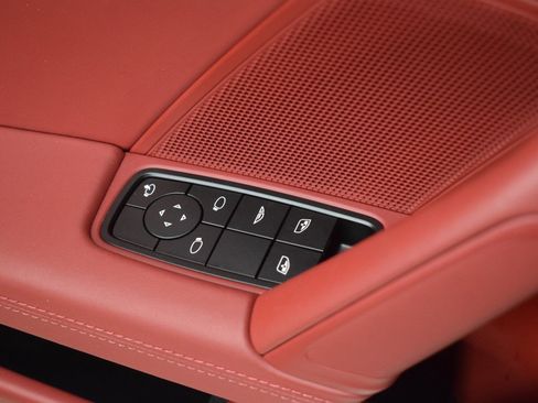 Used 2024 Porsche 911 Carrera 4S image 41