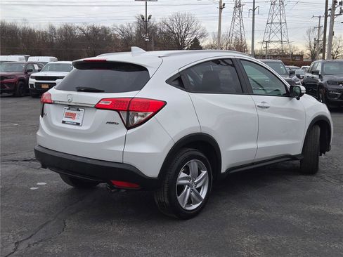 Used 2019 Honda HR-V EX image 12
