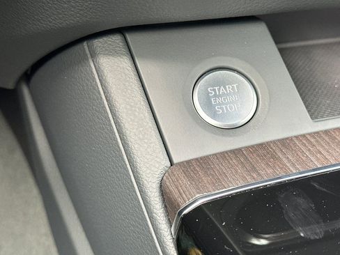 Used 2025 Audi Q5 2.0T Premium image 21