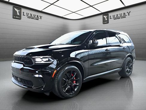 Used 2023 Dodge Durango SRT image 4