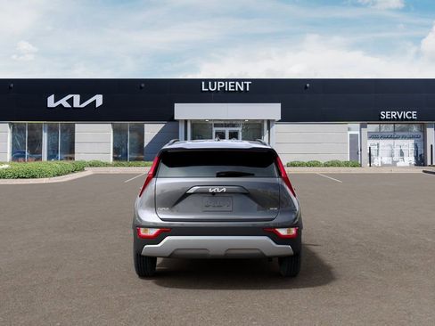 New 2026 Kia Niro EX FWD image 8