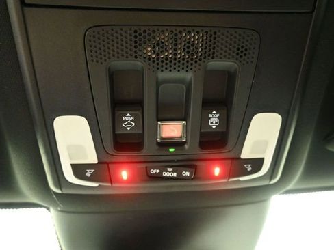 New 2026 Honda Pilot Black Edition image 7