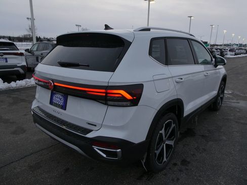 New 2026 Volkswagen Taos SEL AWD/4WD image 23