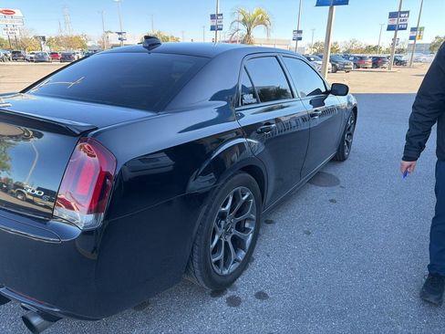 Used 2017 Chrysler 300 S w/ S Model Appearance Package image 4