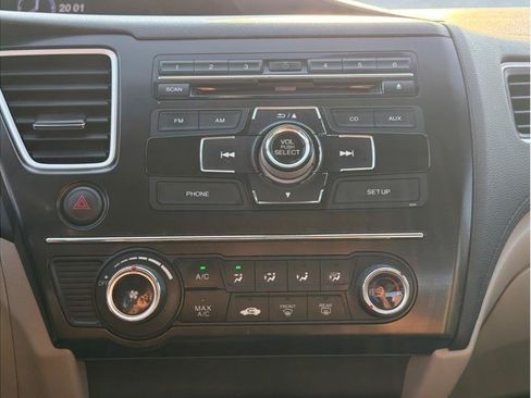 Used 2013 Honda Civic LX image 15