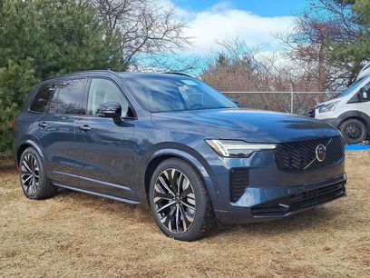 New 2026 Volvo XC90 B6 Ultra w/ Lounge Package