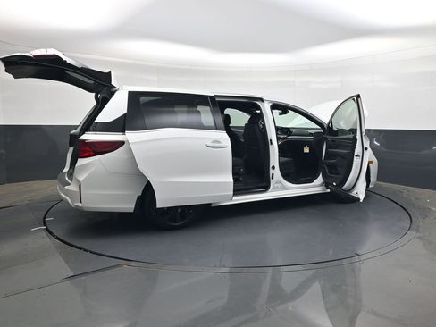 New 2026 Honda Odyssey Sport-L image 34