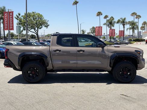 Certified 2025 Toyota Tacoma TRD Pro AWD/4WD image 49