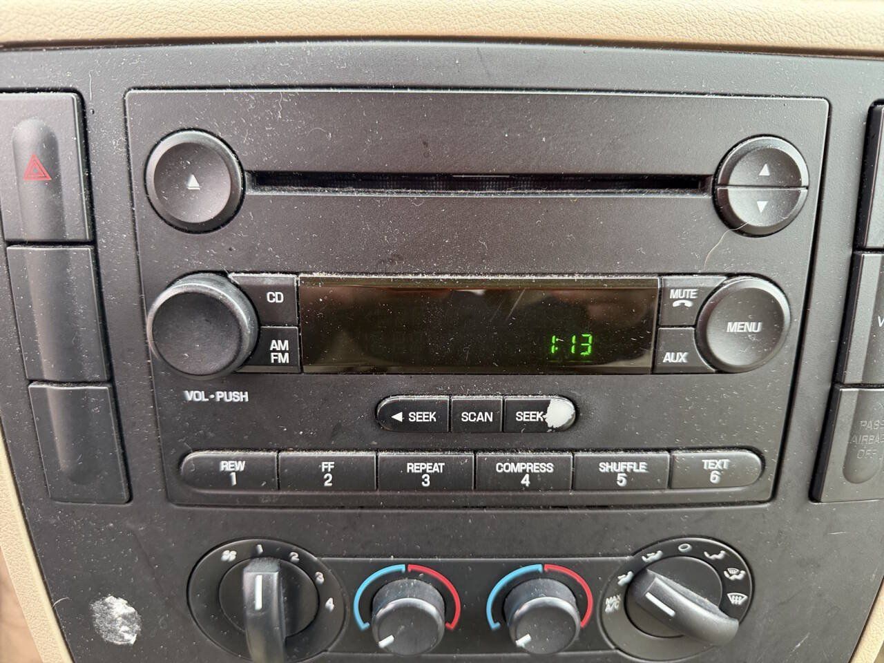 Used 2004 Ford Freestar SES FWD image 31