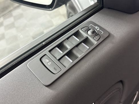 Certified 2025 Land Rover Discovery Sport S image 11