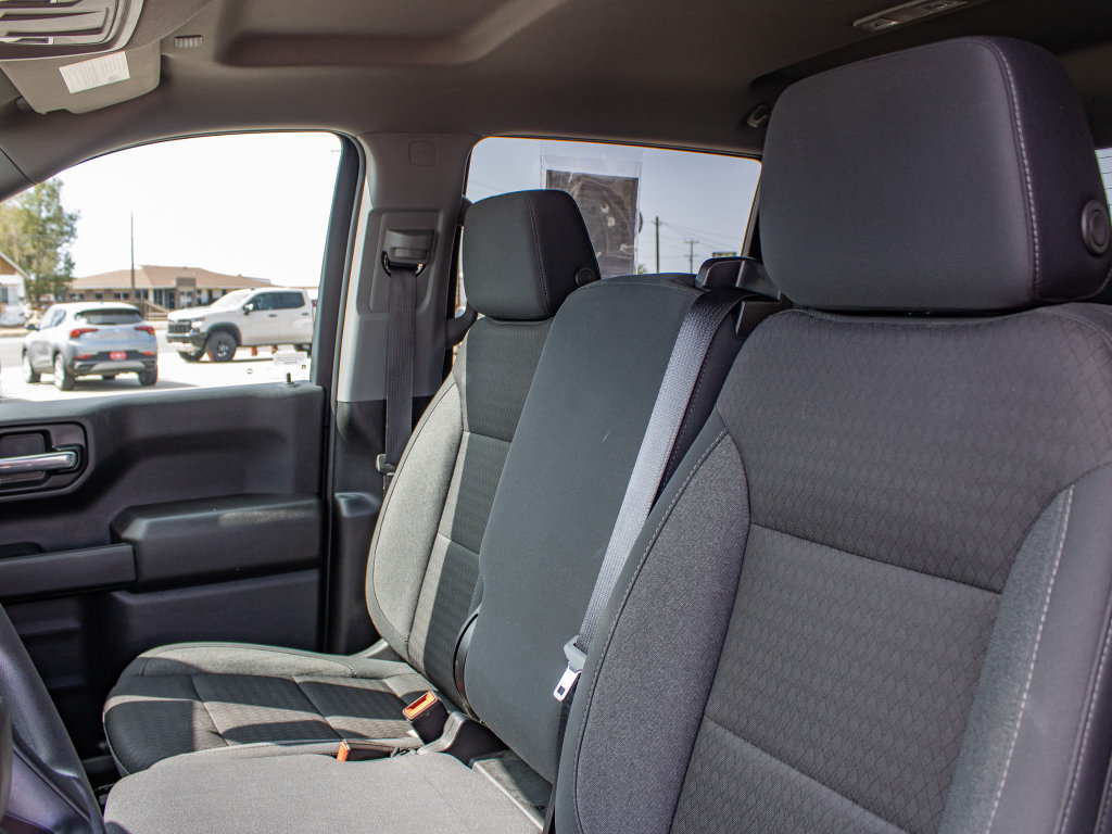 Used 2024 Chevrolet Silverado 1500 Custom w/ LPO, Dark Essentials Package AWD/4WD image 32
