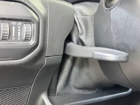 Used 2020 Jeep Gladiator Overland AWD/4WD image 37