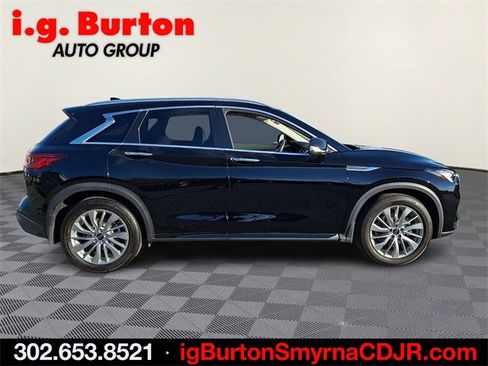 Used 2023 INFINITI QX50 Luxe image 7