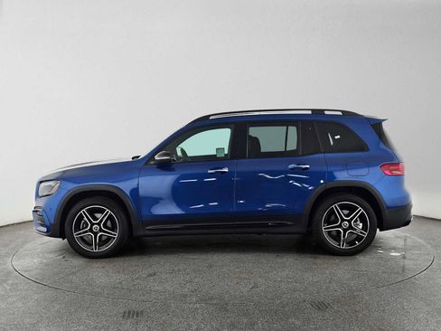 Used 2024 Mercedes-Benz GLB 250 image 6