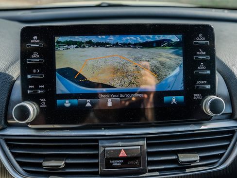 Used 2019 Honda Accord Sport image 21