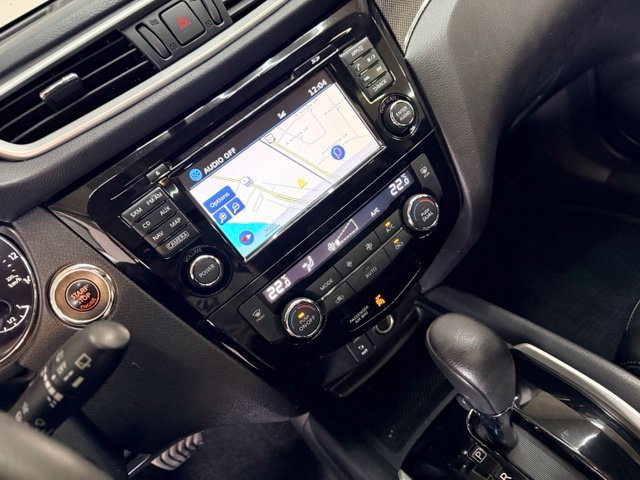Used 2016 Nissan Rogue SL AWD/4WD image 27