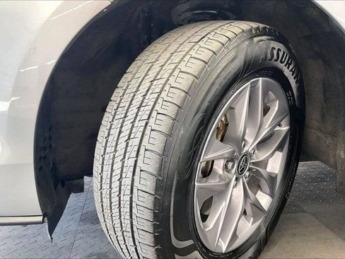 Used 2022 Toyota Sienna LE AWD/4WD image 34