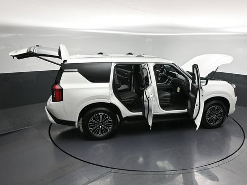 New 2026 Nissan Armada SL w/ Captain's Chari Seat Package AWD/4WD image 34
