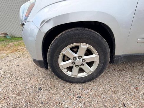 Used 2014 GMC Acadia SLE FWD image 11