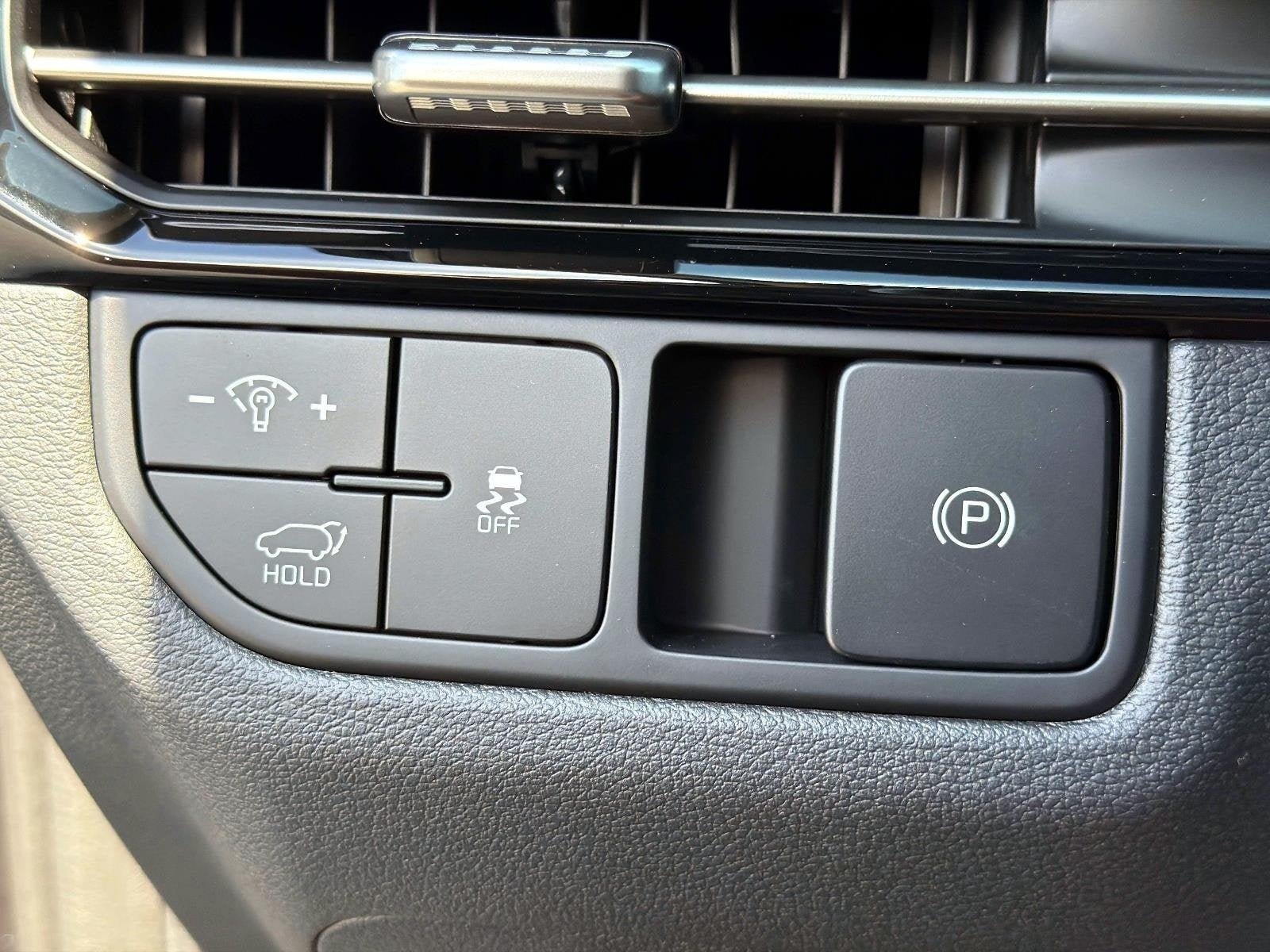 New 2026 Kia Sportage SX FWD image 30