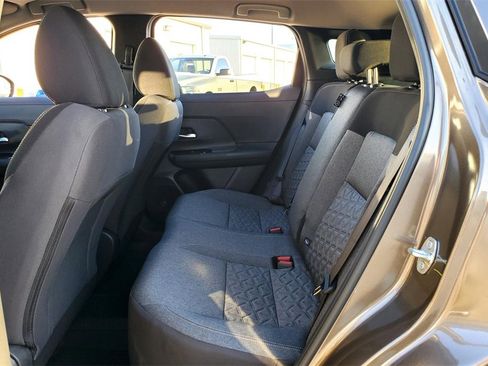 New 2025 Nissan Kicks SV w/ Charging Package image 17