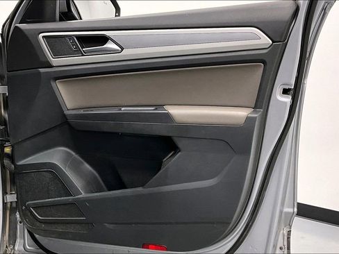 Used 2021 Volkswagen Atlas S w/ MDO Package (Bench Seat) image 22