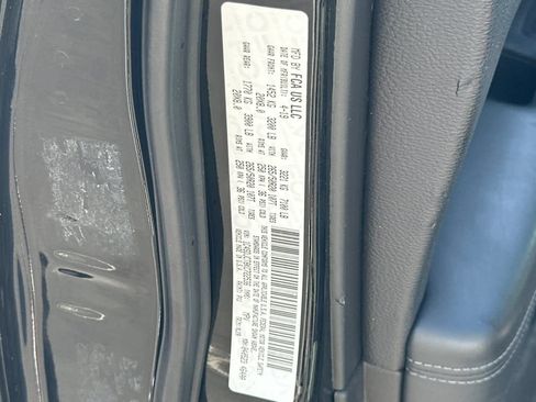 Used 2019 Dodge Durango R/T AWD/4WD image 32