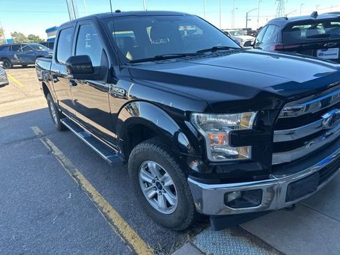Used 2017 Ford F150 Lariat image 3