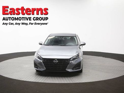 Used 2023 Nissan Altima 2.5 S FWD image 52