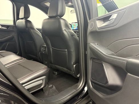 Used 2023 Ford Escape ST-Line Select w/ Tech Pack #2 AWD/4WD image 34