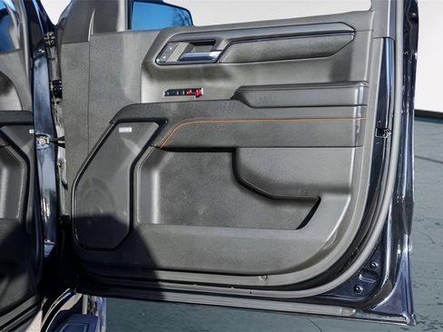 Used 2023 GMC Sierra 1500 AT4 w/ AT4 Premium Package image 31