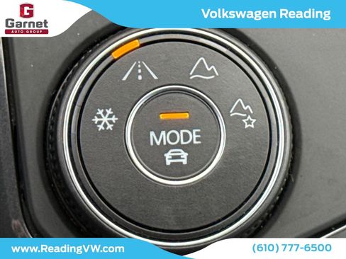 Used 2020 Volkswagen Tiguan S image 35