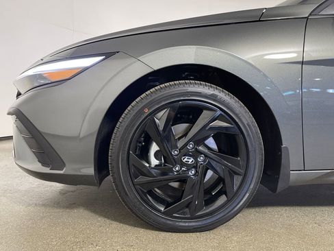 New 2026 Hyundai Elantra Sport image 11