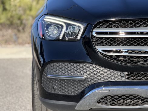 Used 2022 Mercedes-Benz GLE 350 GLE 350 w/ Premium Package image 7