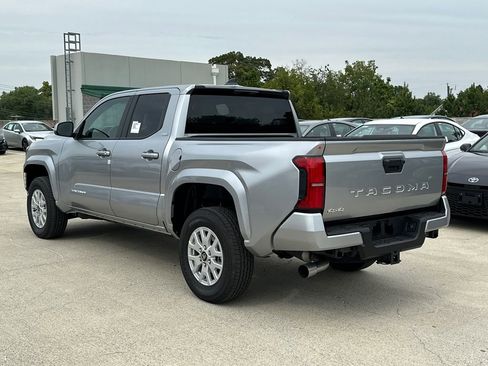 New 2025 Toyota Tacoma SR5 image 3