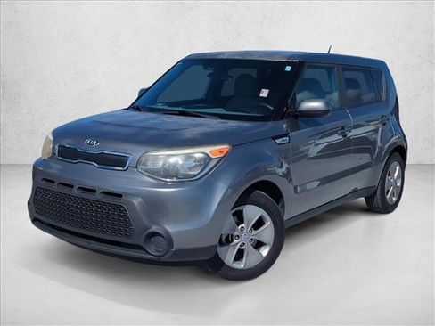 Used 2016 Kia Soul FWD image 1