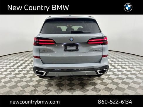 New 2026 BMW X5 xDrive40i w/ M Sport Package AWD/4WD image 6