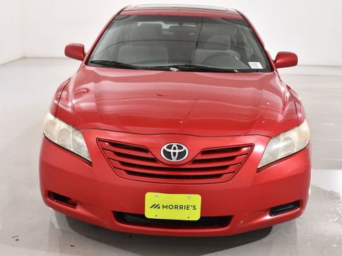 Used 2007 Toyota Camry SE FWD image 3