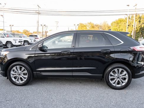 Used 2024 Ford Edge Titanium image 8