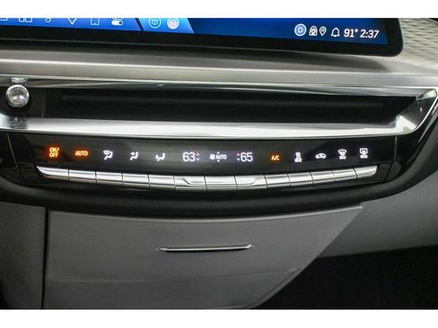 Certified 2024 Cadillac Lyriq Sport w/ LPO, Floor Liner Package AWD/4WD image 46