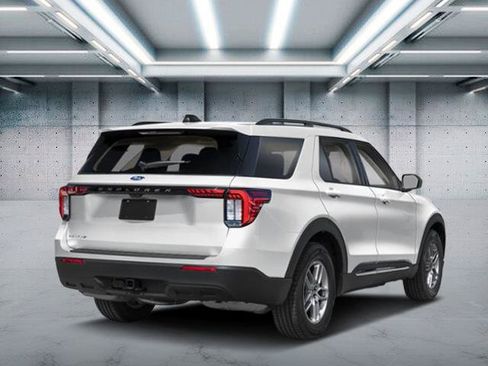 New 2026 Ford Explorer Active w/ Active Comfort Package AWD/4WD image 1