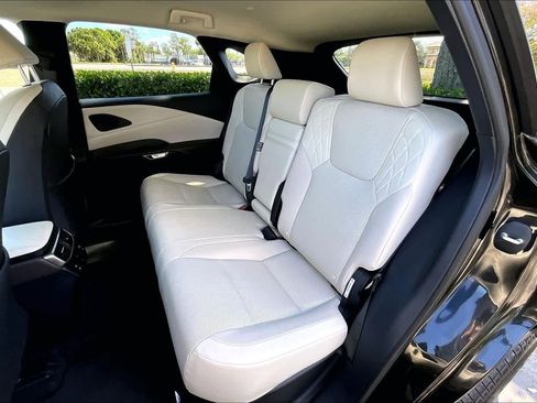 Used 2024 Lexus RX 350 FWD w/ Technology Package image 21