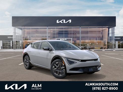 New 2026 Kia EV6 Light RWD image 8